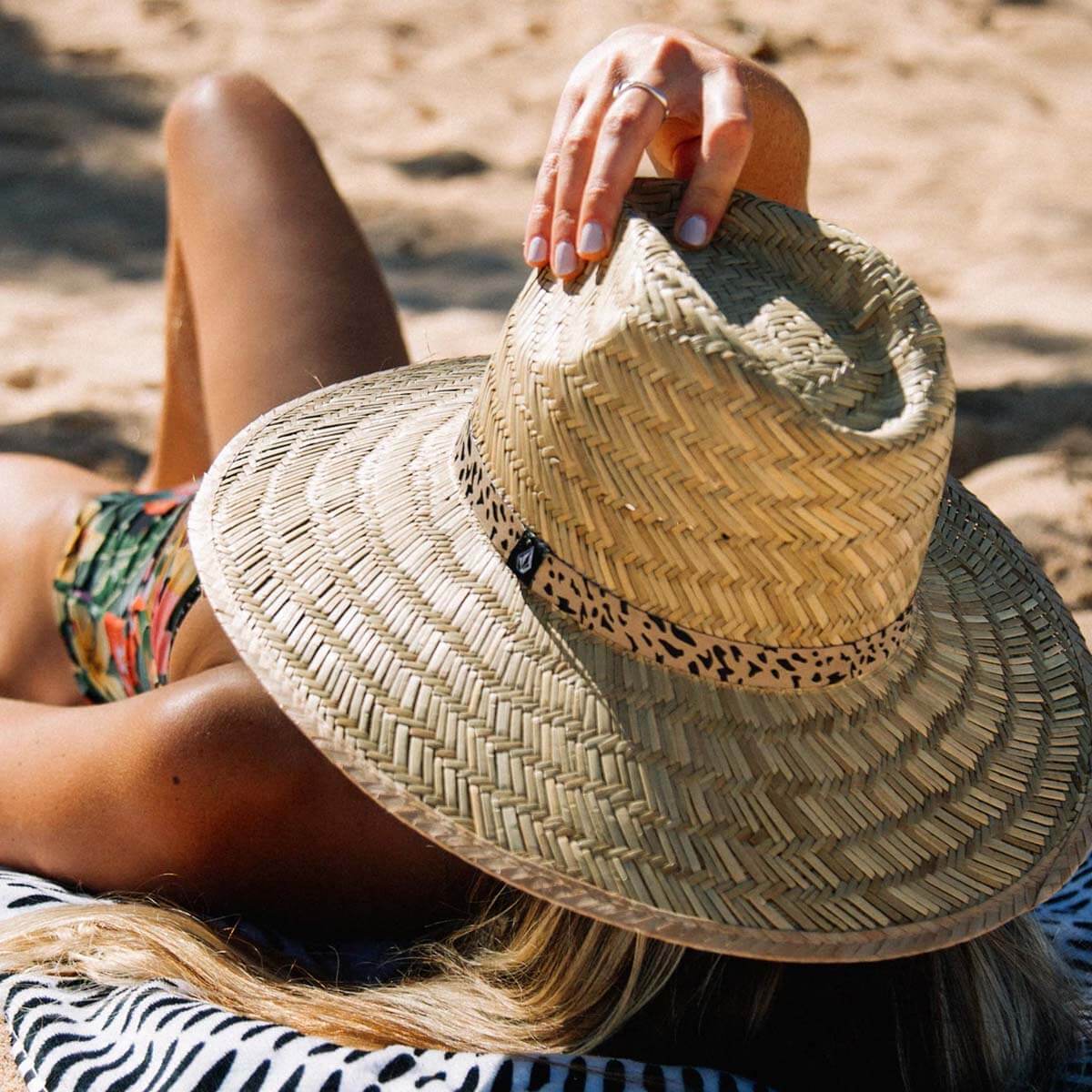 VOLCOM THROW SHADE STRAW HT W 